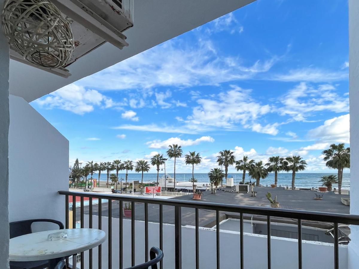 Beatriz Charming Hostal Торремолинос Экстерьер фото
