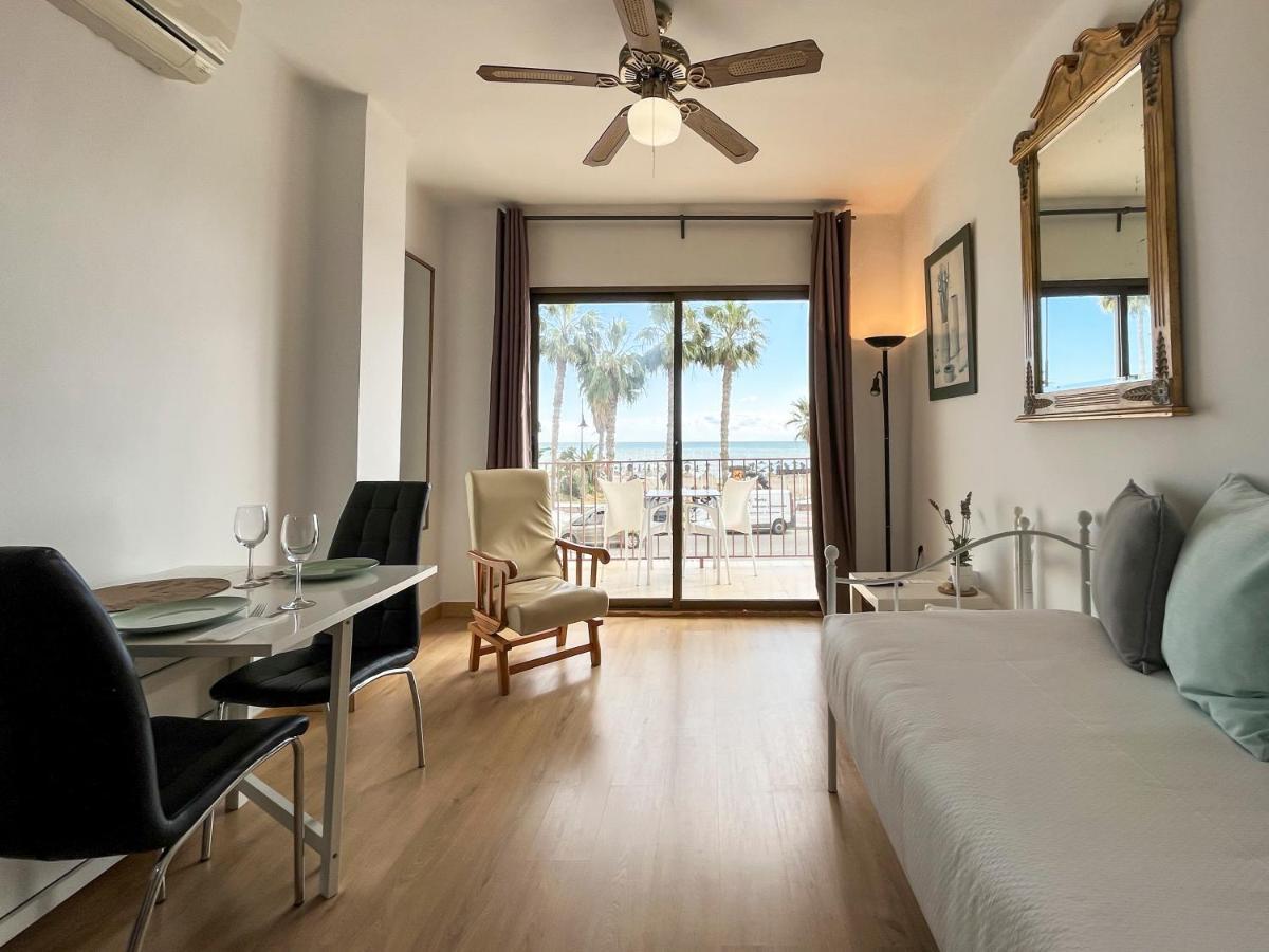 Beatriz Charming Hostal Торремолинос Экстерьер фото