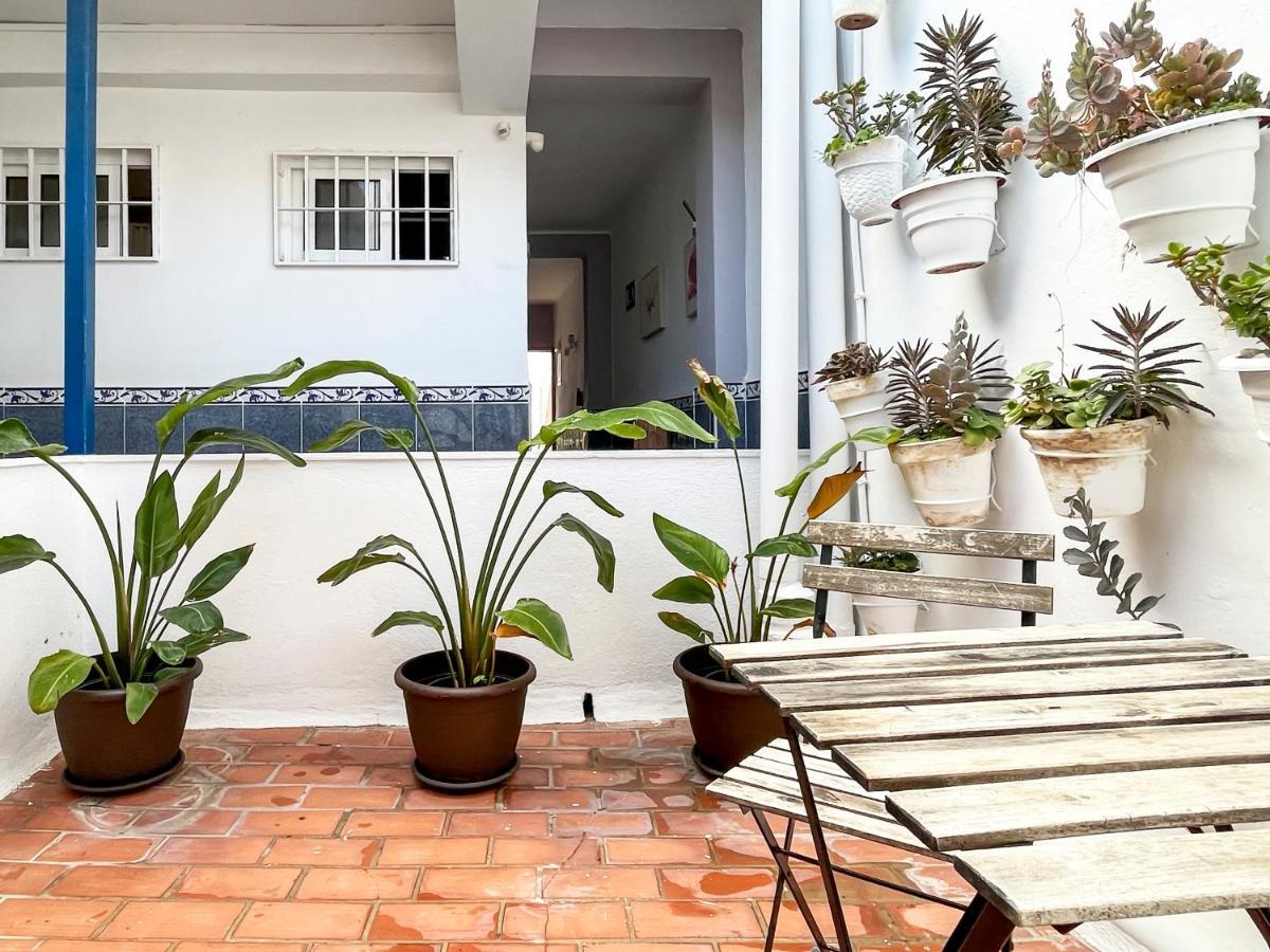 Beatriz Charming Hostal Торремолинос Экстерьер фото