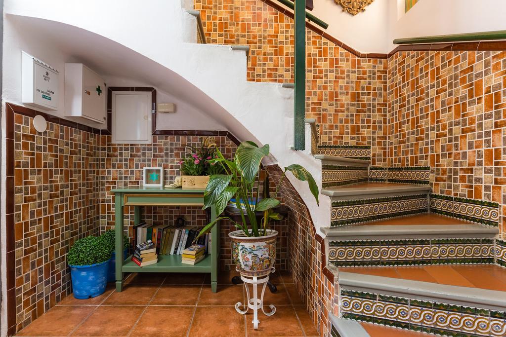 Beatriz Charming Hostal Торремолинос Экстерьер фото